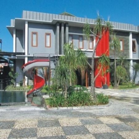 Mirda Gratia Hotel & Convention 希萨鲁阿 外观 照片